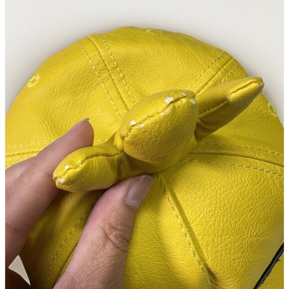 Five Nights at Freddy’s Chica Hat 3D Plush Snapback Yellow Faux Leather FNAF Cap - Picture 4 of 6